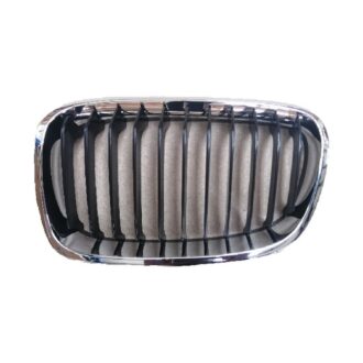Grille Black+Chrome Frame Left 11-15 (BMW F20)