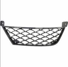 Front Bumper Grille Outer Right Hand Side C63 AMG 11-13 (Mercedes Benz C Class W204)
