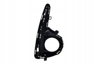 Front Bumper Grille+Fog Lamp Hole Painted Hatchback Right Hand Side 16-18 (Toyota Yaris)