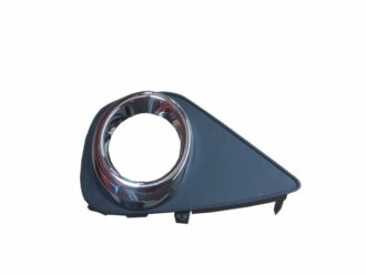 Front Bumper Grille+Fog Lamp Hole+Chrome Rim Hatchback Left Hand Side  14-16 (Toyota Yaris)