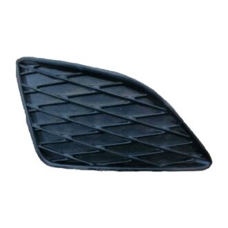 Front Bumper Grille-Fog Lamp Hole Right Hand Side 07-10 (Toyota Corolla AE130)
